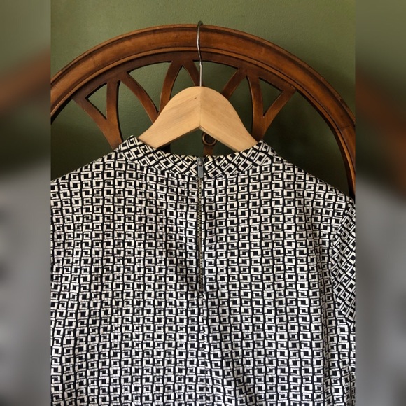 Art Deco print mock neck top with back and side zippers. - Picture 2 of 5